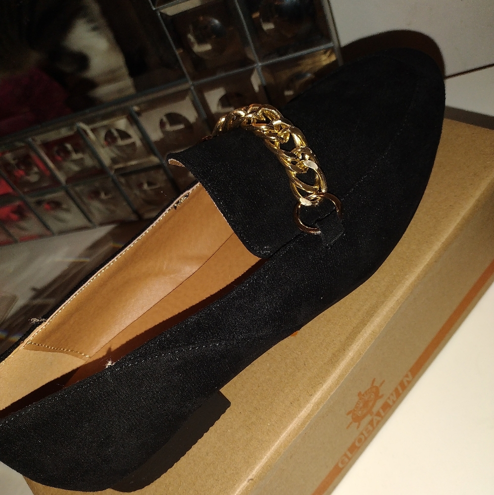 BLACK LOAFERS FLATS 8.5
